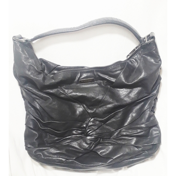 - BURBERRY MAGGIE KNOT METTALIC LAMBSKIN LTH… - Picture 2 of 15